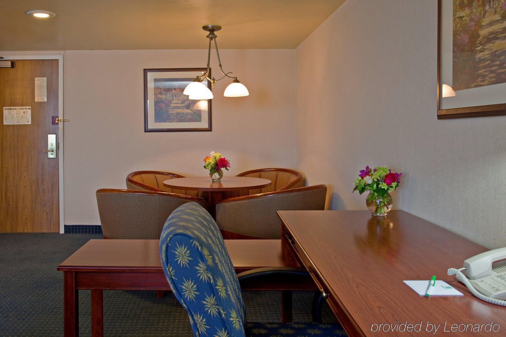 Holiday Inn La Mirada Buena Park By Ihg Pokoj fotografie